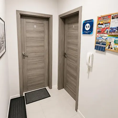 Apartament Z Basenem *