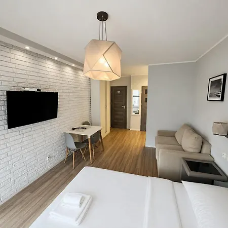 Apartament Z Basenem *